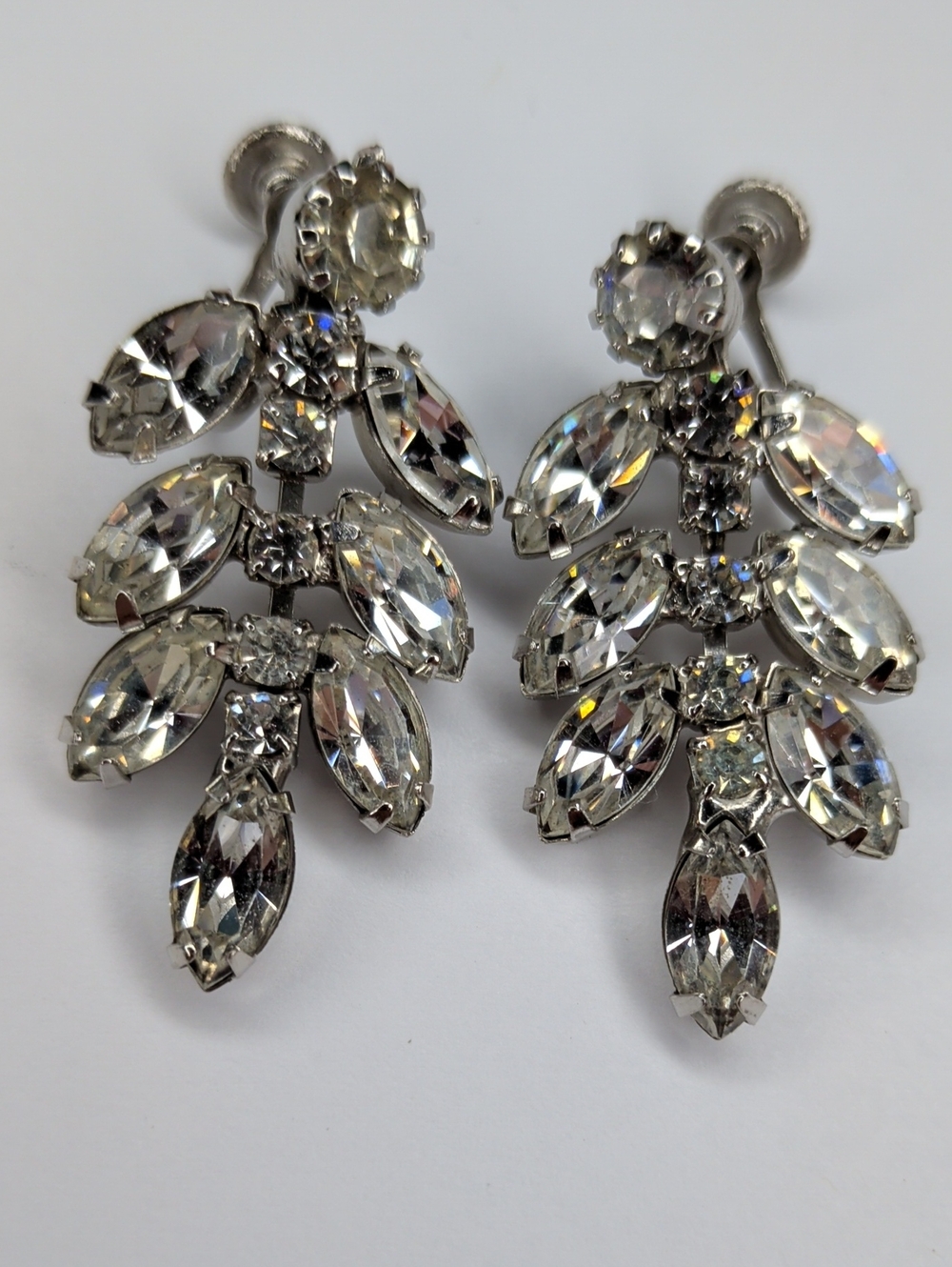 Vintage 60s Crystal Dangle Earrings Chandelier Leaf Drop Screw-back Formal